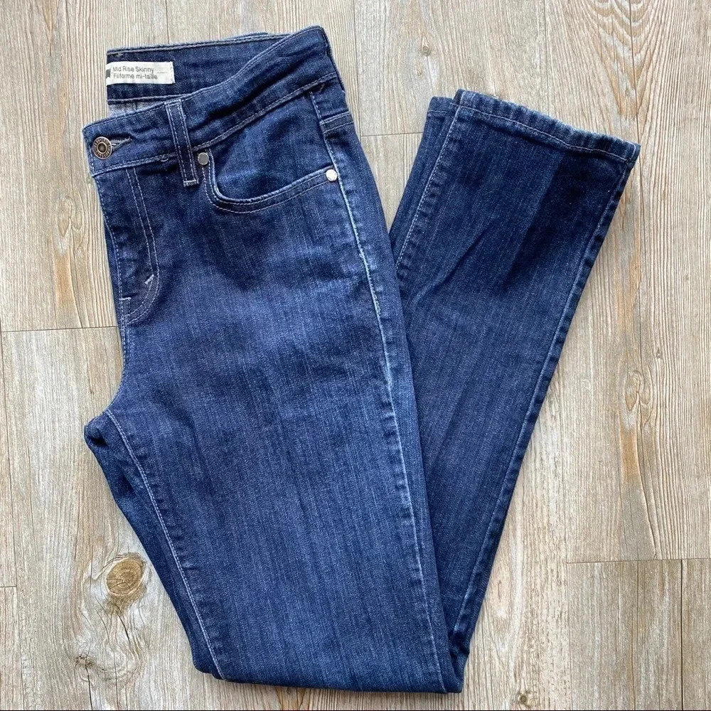 LEVI’S | Mid Rise Skinny  Jeans